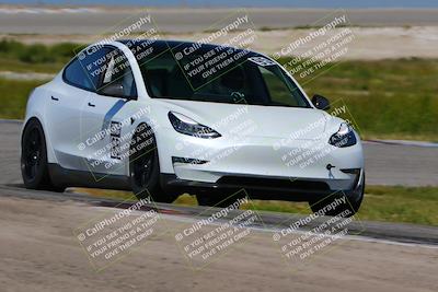 media/Apr-02-2023-Speed Ventures (Sun) [[5e759f4fdb]]/5-Tesla corsa A/session 2 Sunset/